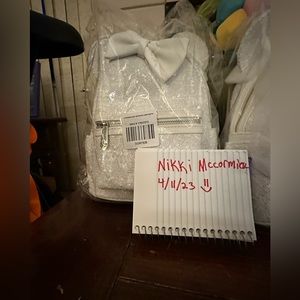 Loungefly Minne mouse wedding mini backpack! Brand new!!